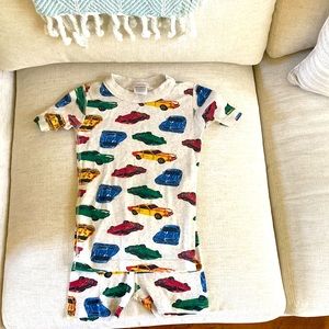 Hanna Andersson short sleeve/shorts pajama set